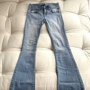 Size 2 American Eagle flare jeans - inseam 32”